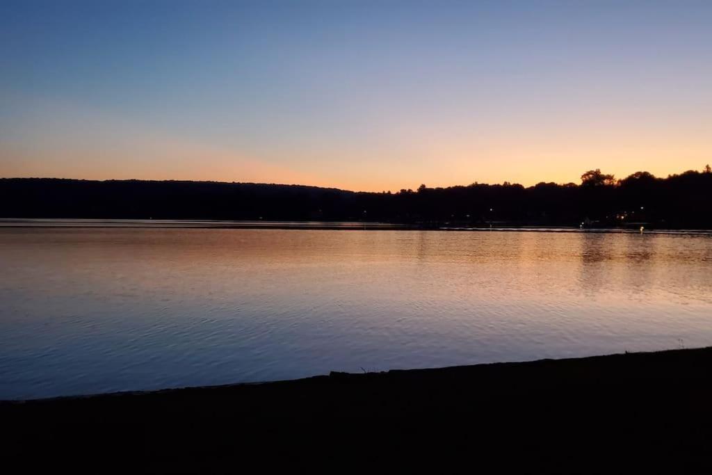Serenity Sunset Brocton المظهر الخارجي الصورة